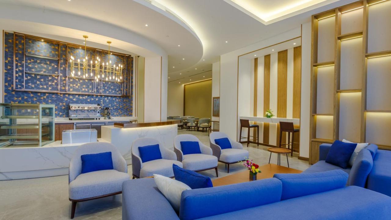 Clarion Hotel Jeddah Airport Esterno foto