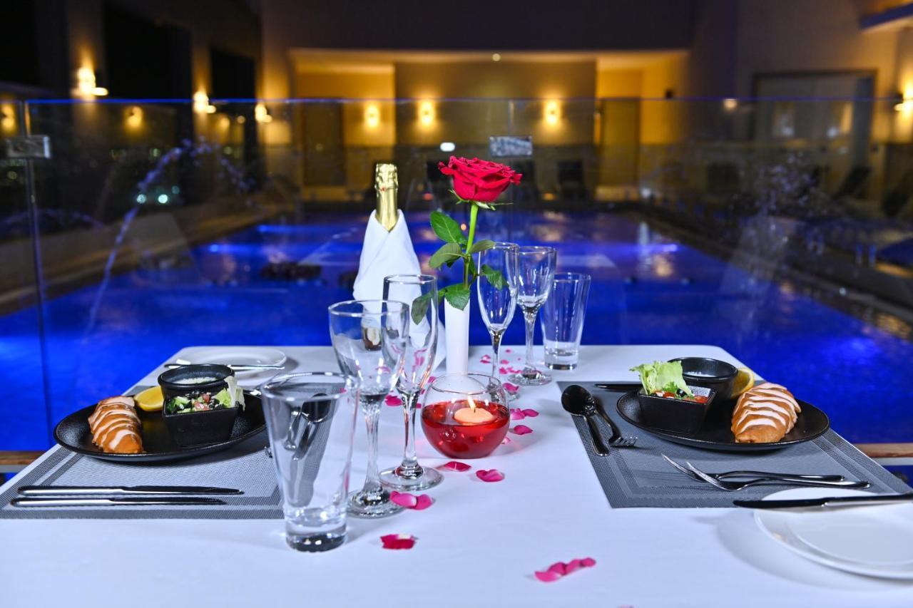Clarion Hotel Jeddah Airport Esterno foto