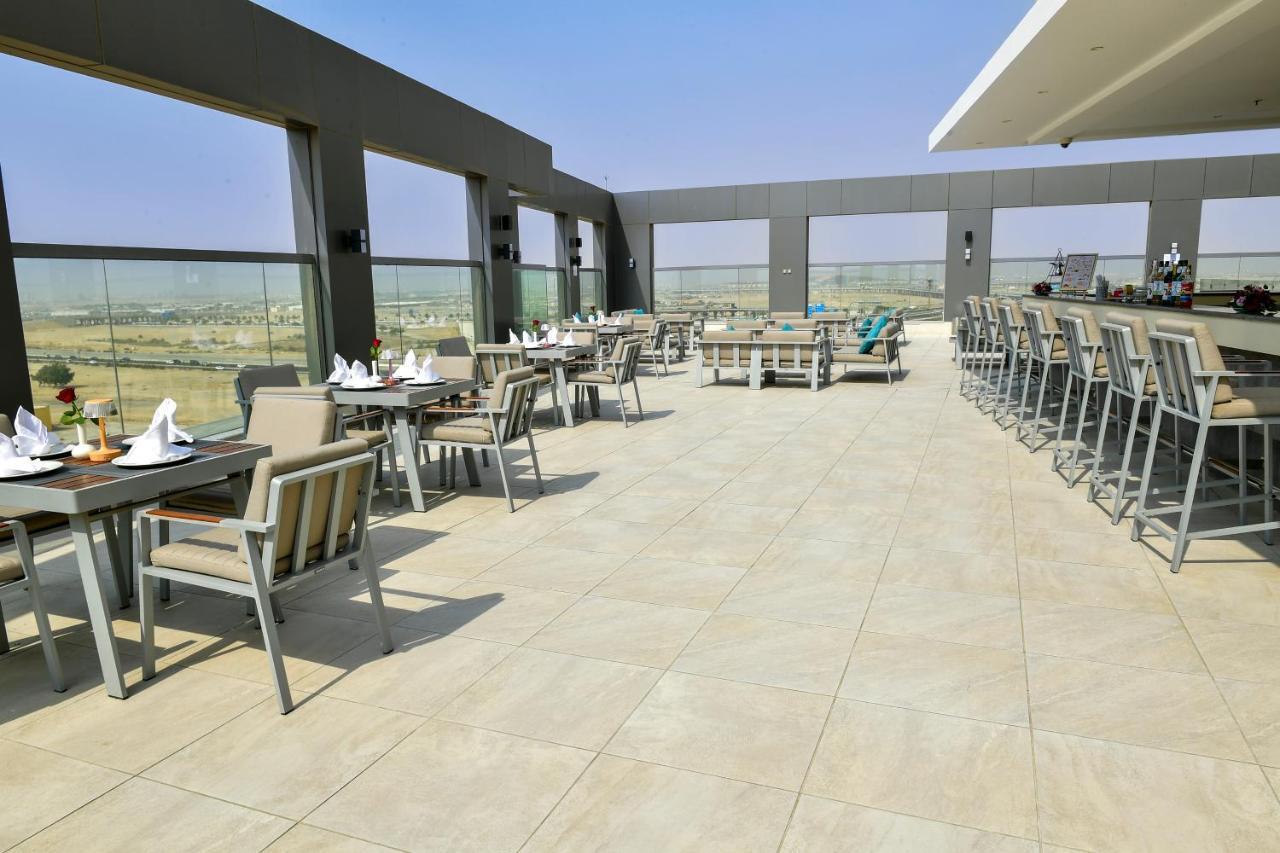 Clarion Hotel Jeddah Airport Esterno foto