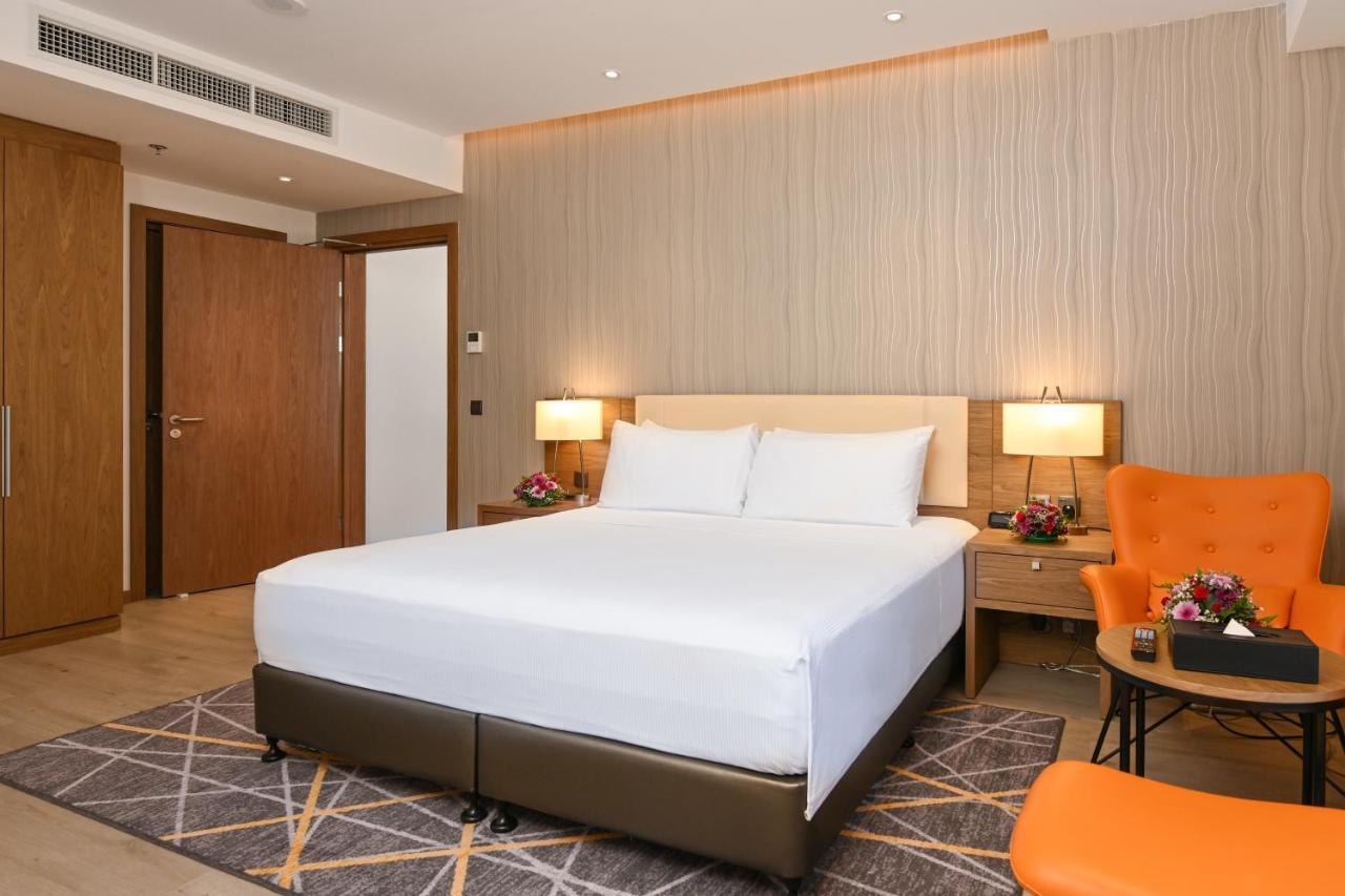Clarion Hotel Jeddah Airport Esterno foto