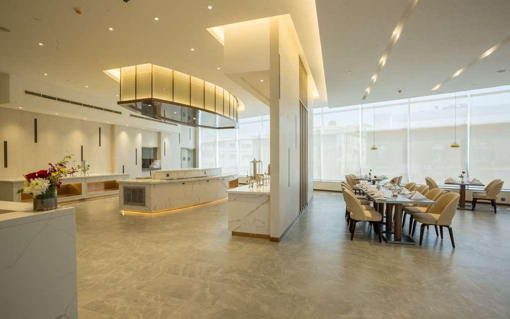 Clarion Hotel Jeddah Airport Esterno foto